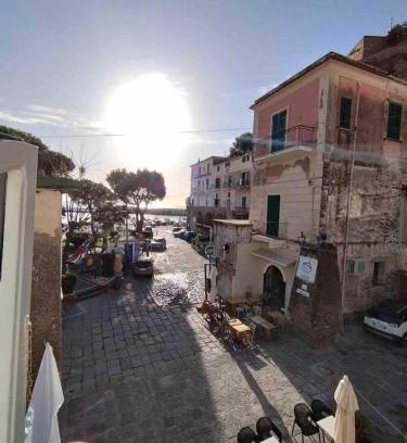 Cetara Casa | Cantone Studio On The Beach