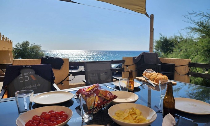 Olmeta di Capocorso Casa | Cap Corse: Large house by the sea -Wheelchair friendly)