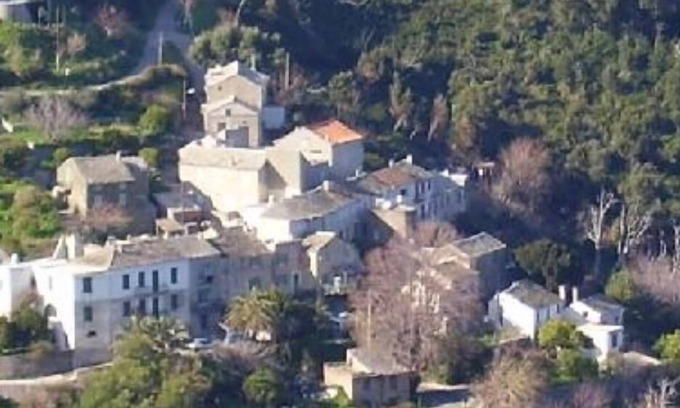 Cagnano Apartamento | Casa rural en casa de pueblo tradicional, Cap Corse, con vistas al mar