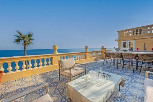 Cap d'Ail Apartamento | CAP D'AIL - SEAFRONT LUXURY PENTHOUSE few minutes from Monaco