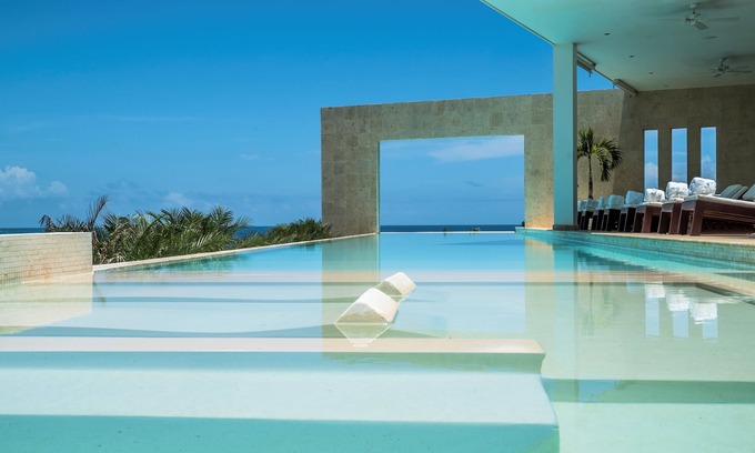Puerto Bahia Villa | IMPRESIONANTE 5 * FRENTE AL MAR DE LUJO PISCINA DE 6 DORMITORIOS VILLA NOAH + DESAYUNO INCLUIDO