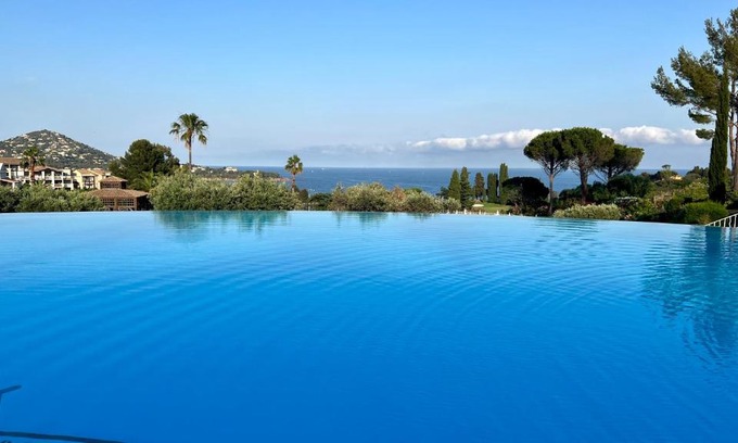 Cap Esterel Apartamento | CAP ESTEREL Allée des Fleurs - Appartement CLIMATISE 5 personnes vue mer