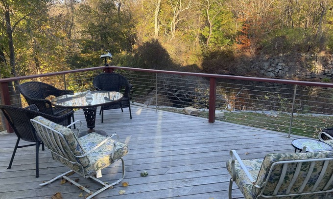 Gloucester Casa | Cape Ann Reset