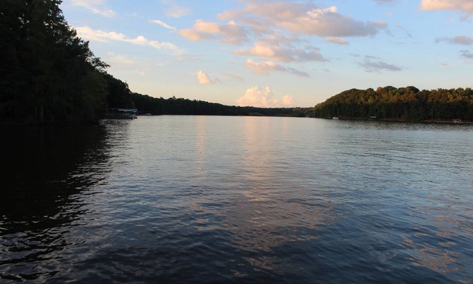 Northlake Casa | ¡Disfruta de la temporada de fútbol en este encantador Cape Cod en el lago Hartwell, cerca de Clemson!