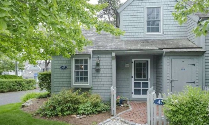 Mashpee Cabaña | Cape Cod Cottage steps from Private Beach
