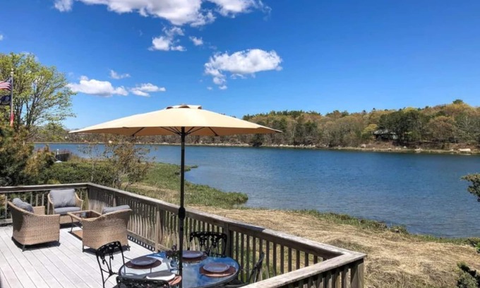Monument Beach Casa | Cape Cod Waterfront Home