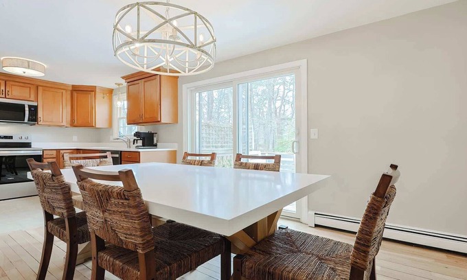 Yarmouth Port Casa | Cape Escape – Water View, Firepit & Near Beaches