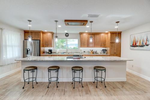 Ponce Inlet Casa | Cape Key Updated Beach Bungalow