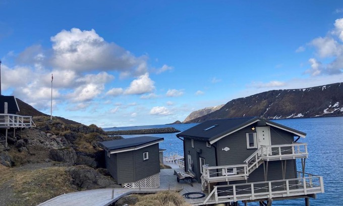 Skardsvag Cabina | Cape Marina Penthouse