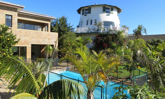 Flamingo Vlei Casa | Cape Oasis Guesthouse