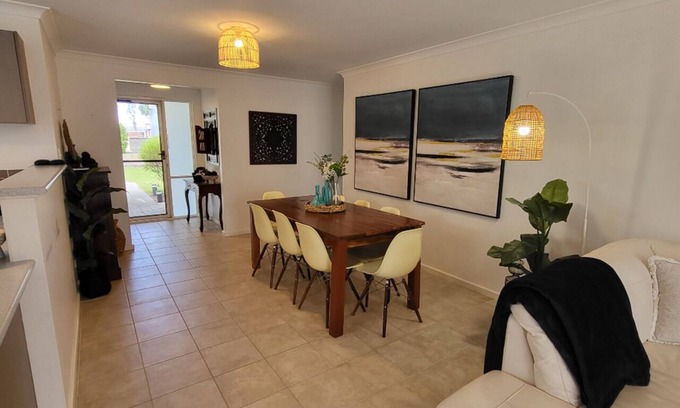 Broadwater Casa | Cape View 26: Your Perfect Coastal Retreat