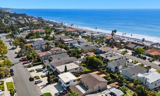 Capistrano Beach Condominio | Capistrano Beach Cottage
