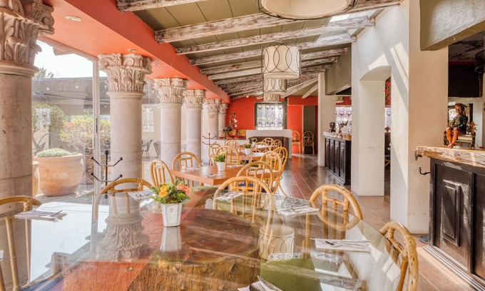 Celaya Hotel | Capital O Gran Hotel Campestre