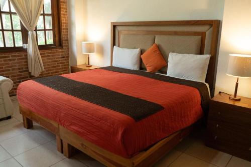 Ajijic Hotel | Capital O La Joya Del Lago