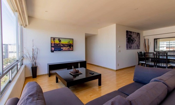 El Yaqui Condominio | 1502 - Wonderful 2BR PH Parking & 24 hrs Security @StaFe