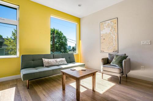 Broadway Casa | Capitol Hill Vista