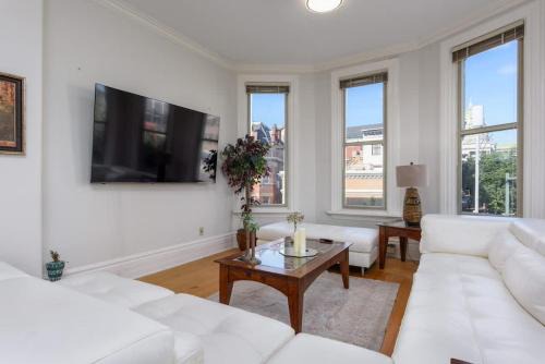 Downtown Harrisburg Apartamento | Capitol View Retreat - 2F Fast Wi-Fi Spacious