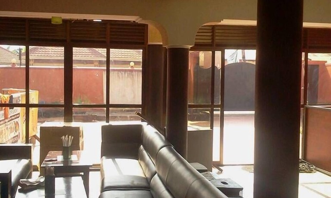 Kireka Hotel | Capricorn Lounge