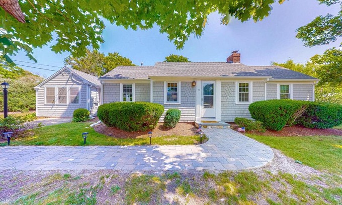 West Yarmouth Casa | Captain Clark's