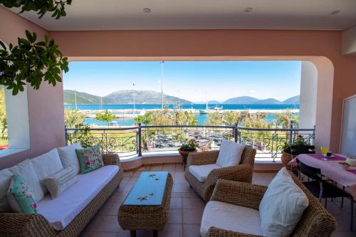 Sami Casa | Captain's Gem