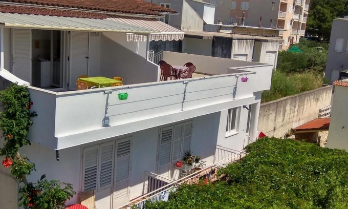 Baska Voda Apartamento | Captain's House