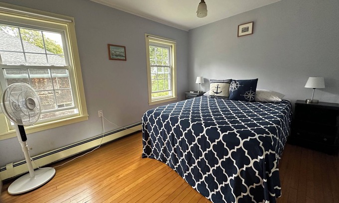 Bath Casa | 1BR Guest Apartment. Great Value. Walk to everything.