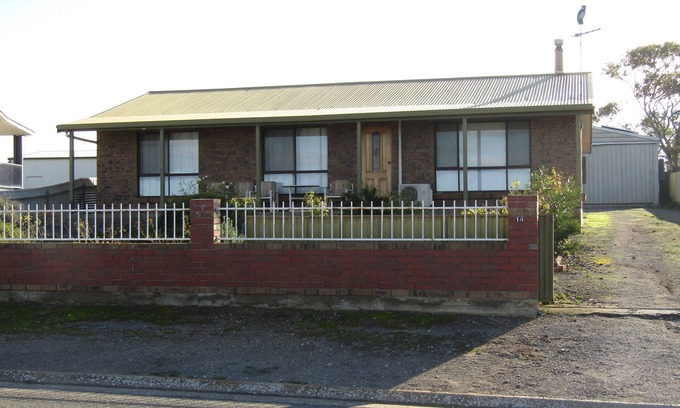 Para Wurlie Casa | Captain's Quarters ~ Pet Friendly - Off Peak Special!