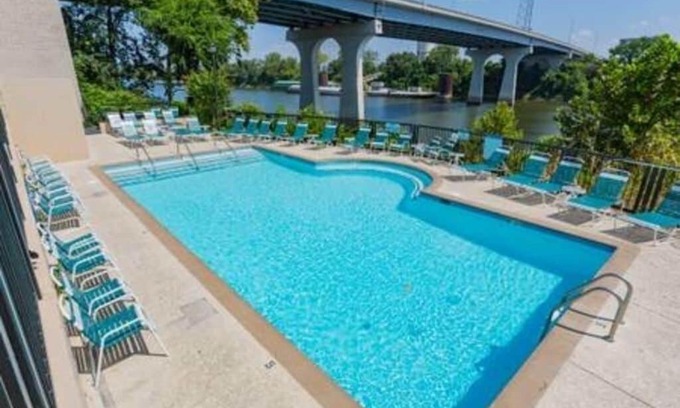 North Capitol Apartamento | Captain's Quarters Riverfront #3
