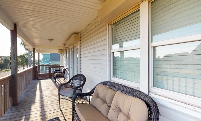 Pirates Beach Casa | Captain's Quarters