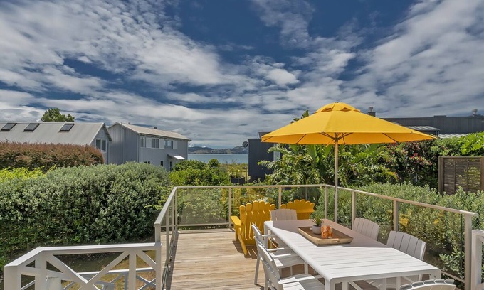 Cooks Beach Cabaña | Capitanes Bach @ Cooks - Unidad de vacaciones de arriba