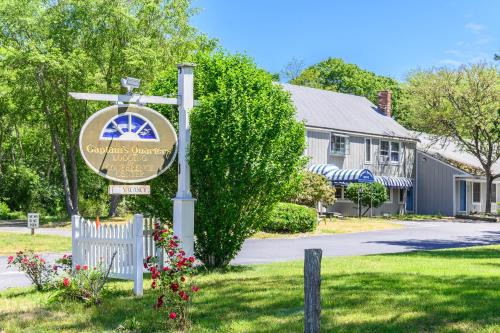 Eastham Hotel | Captains Quarters Motel & Conference Center