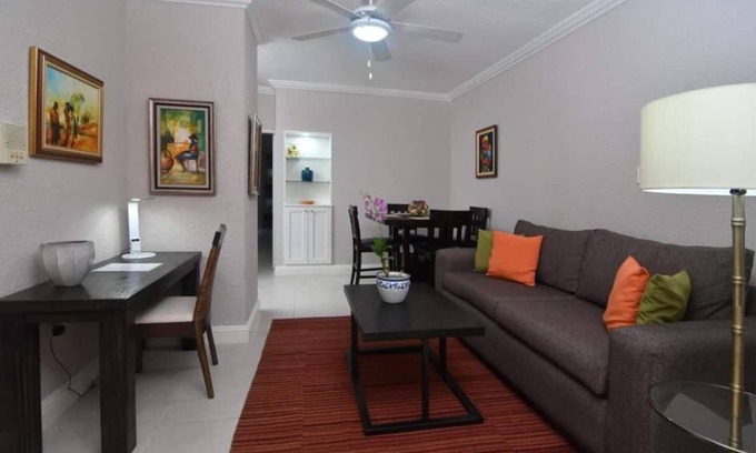 Saint Andrew Apartamento | Captivating 1-Bed Ravinia Apartment in Kingston