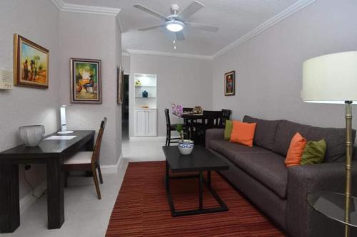 Saint Andrew Apartamento | Captivating 1-Bed Ravinia Apartment in Kingston