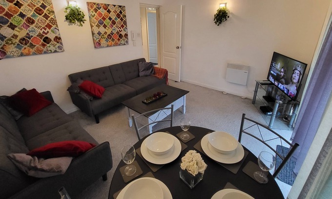 Southend-on-Sea Apartamento | Captivating 2-Bed Apartment in Southend-on-Sea