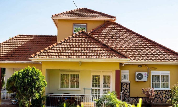 Entebbe Villa | Captivating 3-Bed Villa