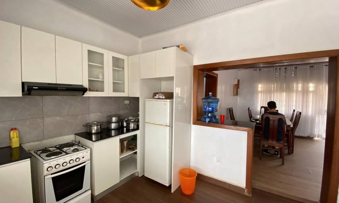 Kigali Casa | Captivating 4-bed House - Garden & Free Parking