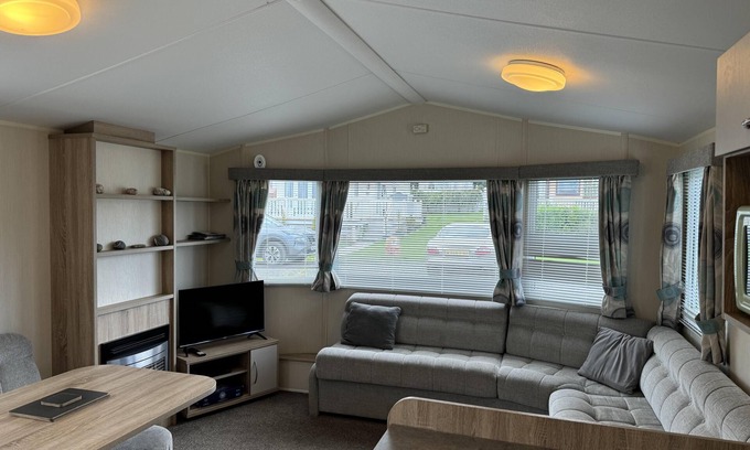 Brazzacott Cabina | CaravanBreak/3bed/PetsOk/FreeP/Tv/WiFi