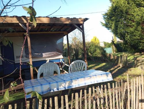 Marcillac Otro | Caravane En Pleine Nature