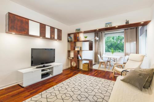 Lombos Apartamento | Carcavelos Beach Apartment