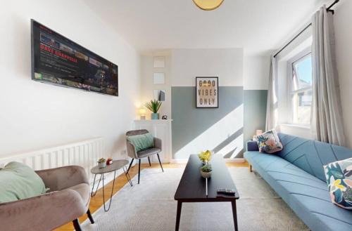 Cathays Casa | Cardiff City Two Bedroom Home