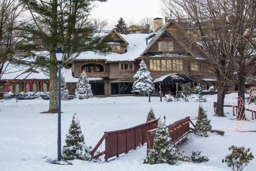 Blowing Rock Apartamento | Cardinal 104