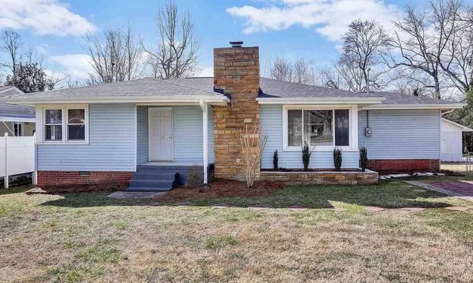 Greenville - Spartanburg Casa | Cardinal Gem - 3 bdrm/2bath home in Taylors