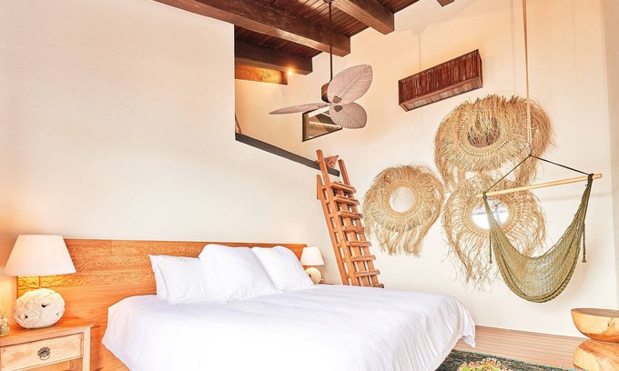 East End Condominio | Caribbean Escape, Sunrise Oceanview Suite in BVI