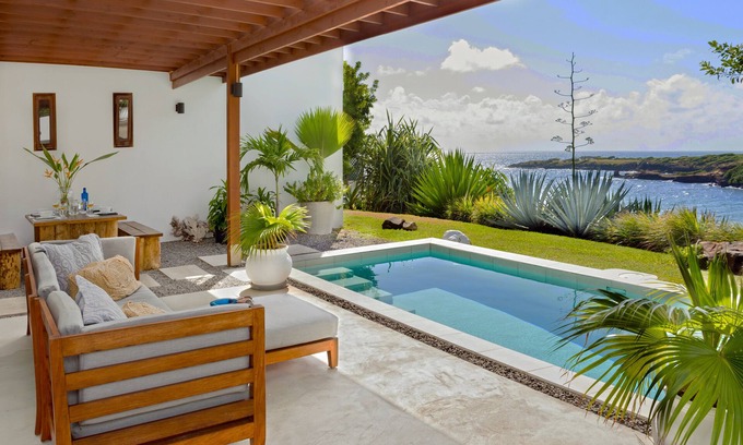 Crochu Villa | Caribbean Modern Ocean Front Villa, 2 habitaciones