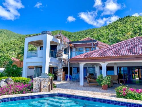 Spanish Town Villa | CARIBBEAN WIND