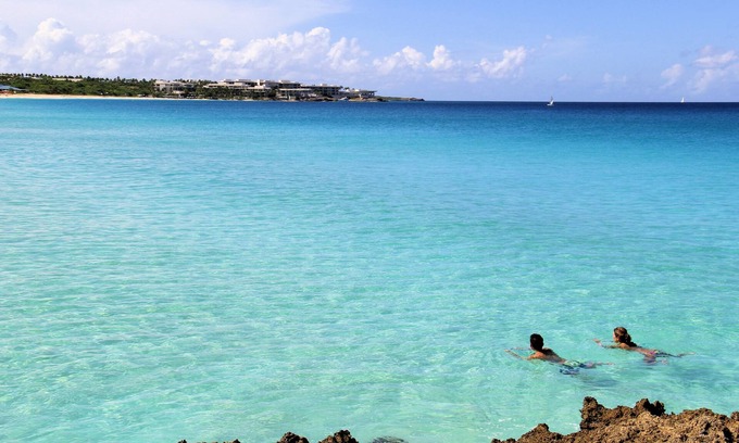 West End Village Hotel | Carimar Beach Club