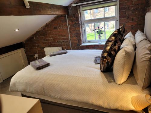 Carlisle Casa | Carlisle Central, Cute Studio Appt, The Cupboard
