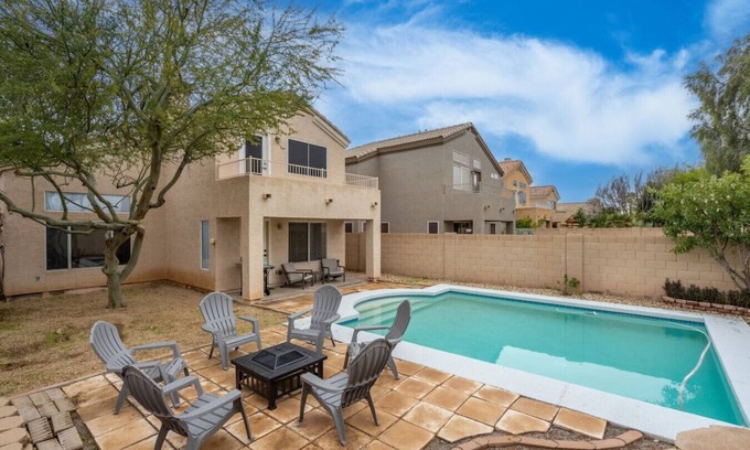 Palm Valley Casa | Carlos - Desert Flower · City Escape in Goodyear w/ Pool | 3BR & 2BA