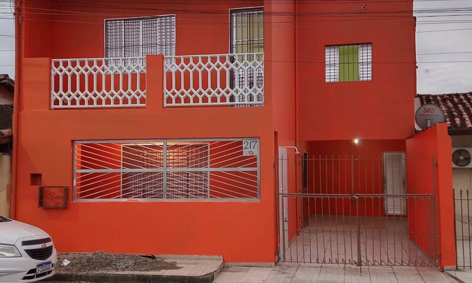 Poiares Casa | 07 minutos de la playa con Internet Indaiá