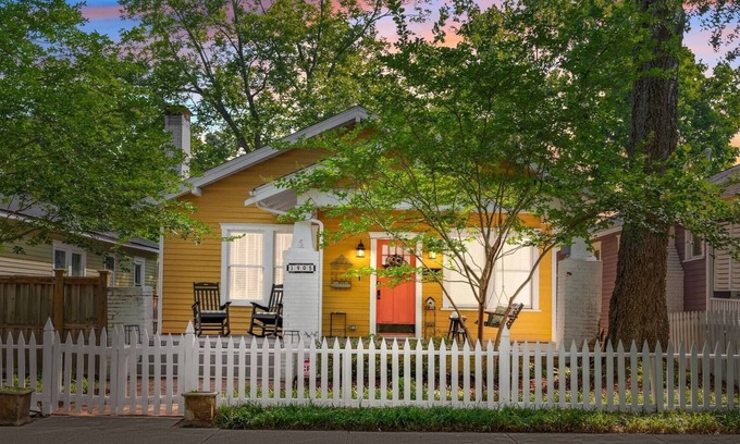 Wilmington Casa | Pet Friendly Historic Cottage Bungalow en el centro de Wilmington cerca de la playa